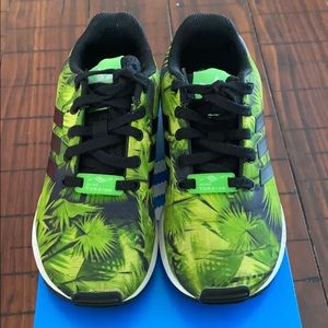 Adidas Torsion size 12.5 K